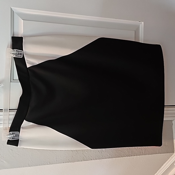 Skirt - Picture 3 of 3